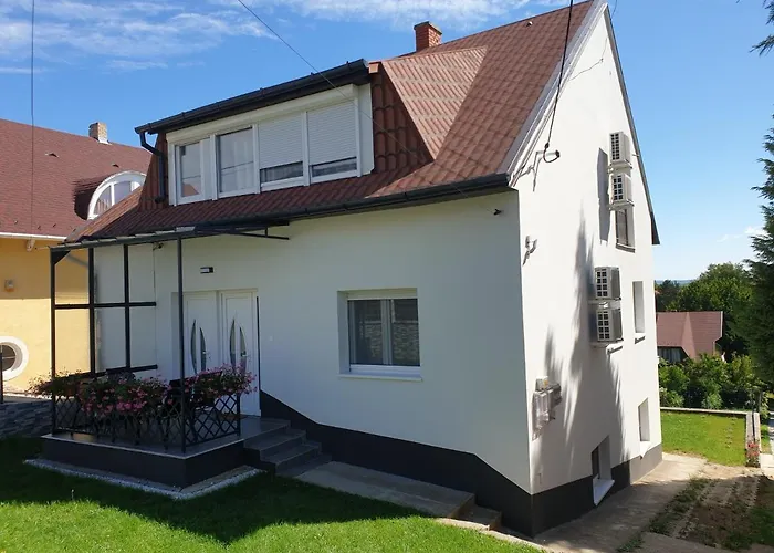 Adri Apartman